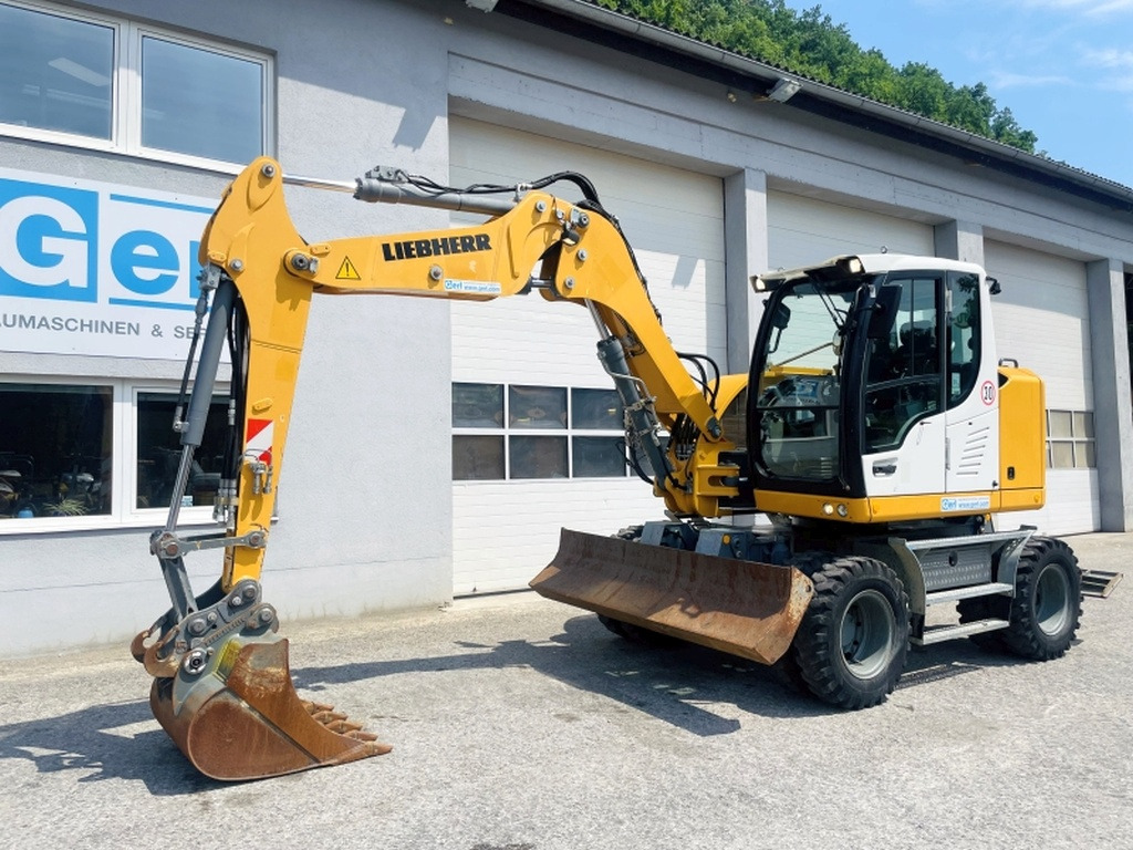 Liebherr A910 Compact (4025) - Tekerlekli ekskavatör: fotoğraf 4 Liebherr A910 Compact (4025) - Tekerlekli ekskavatör: fotoğraf 4