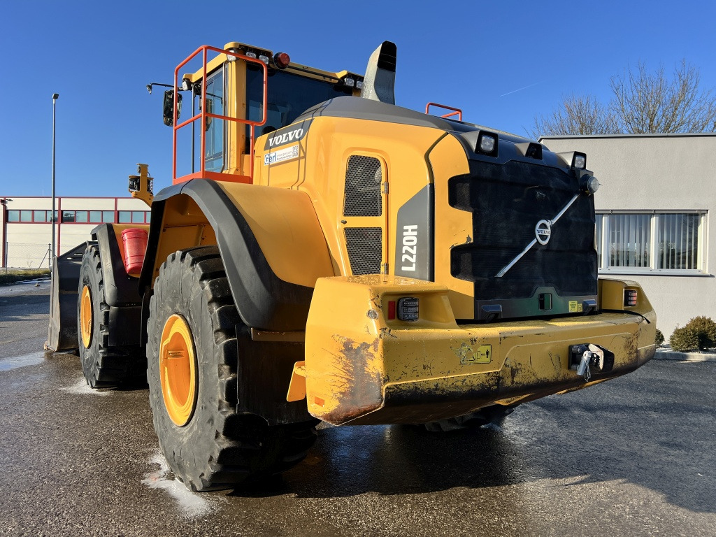 Volvo L 220 H (111448) - Tekerlekli yükleyici: fotoğraf 4 Volvo L 220 H (111448) - Tekerlekli yükleyici: fotoğraf 4