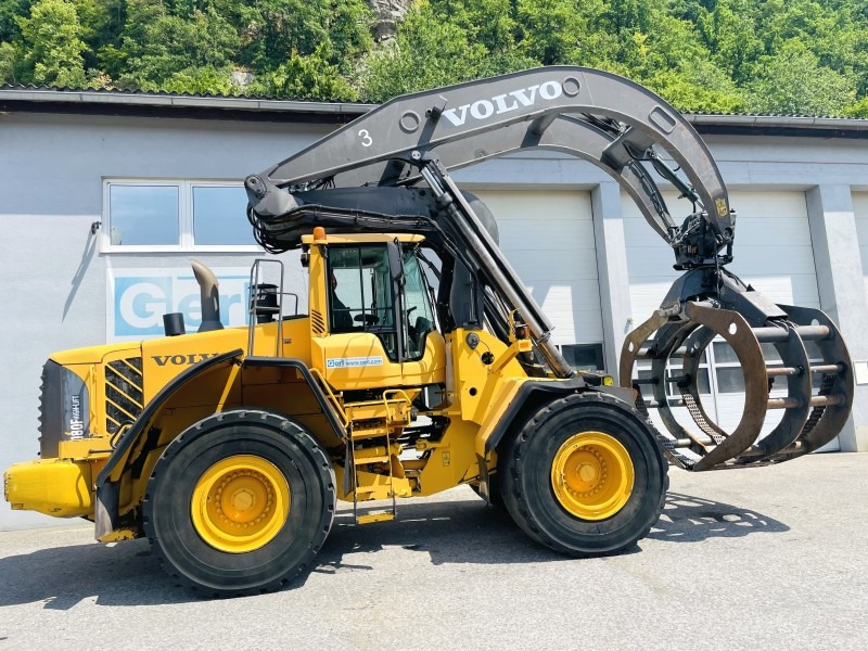Volvo L180F HL (3646) - Tekerlekli yükleyici: fotoğraf 5 Volvo L180F HL (3646) - Tekerlekli yükleyici: fotoğraf 5