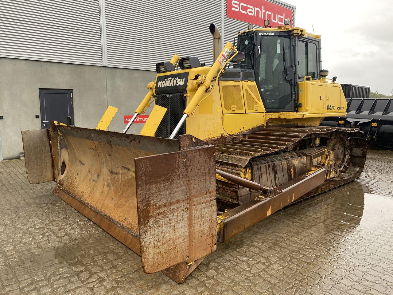 Komatsu D65PX-18 - Buldozer: fotoğraf 1 Komatsu D65PX-18 - Buldozer: fotoğraf 1