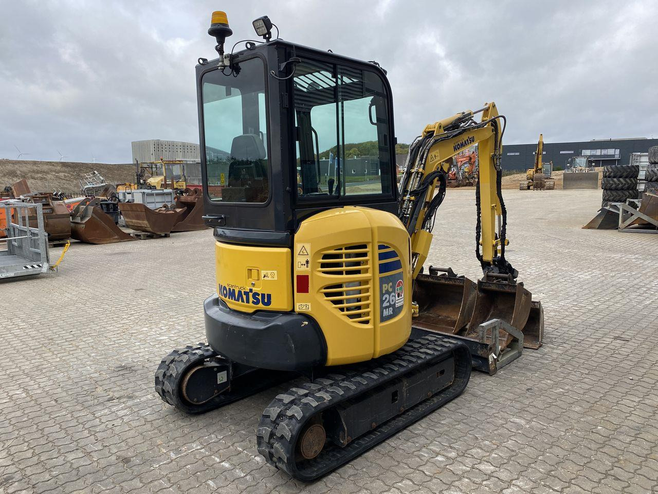 Komatsu PC26MR-3 - Mini ekskavatör: fotoğraf 4 Komatsu PC26MR-3 - Mini ekskavatör: fotoğraf 4