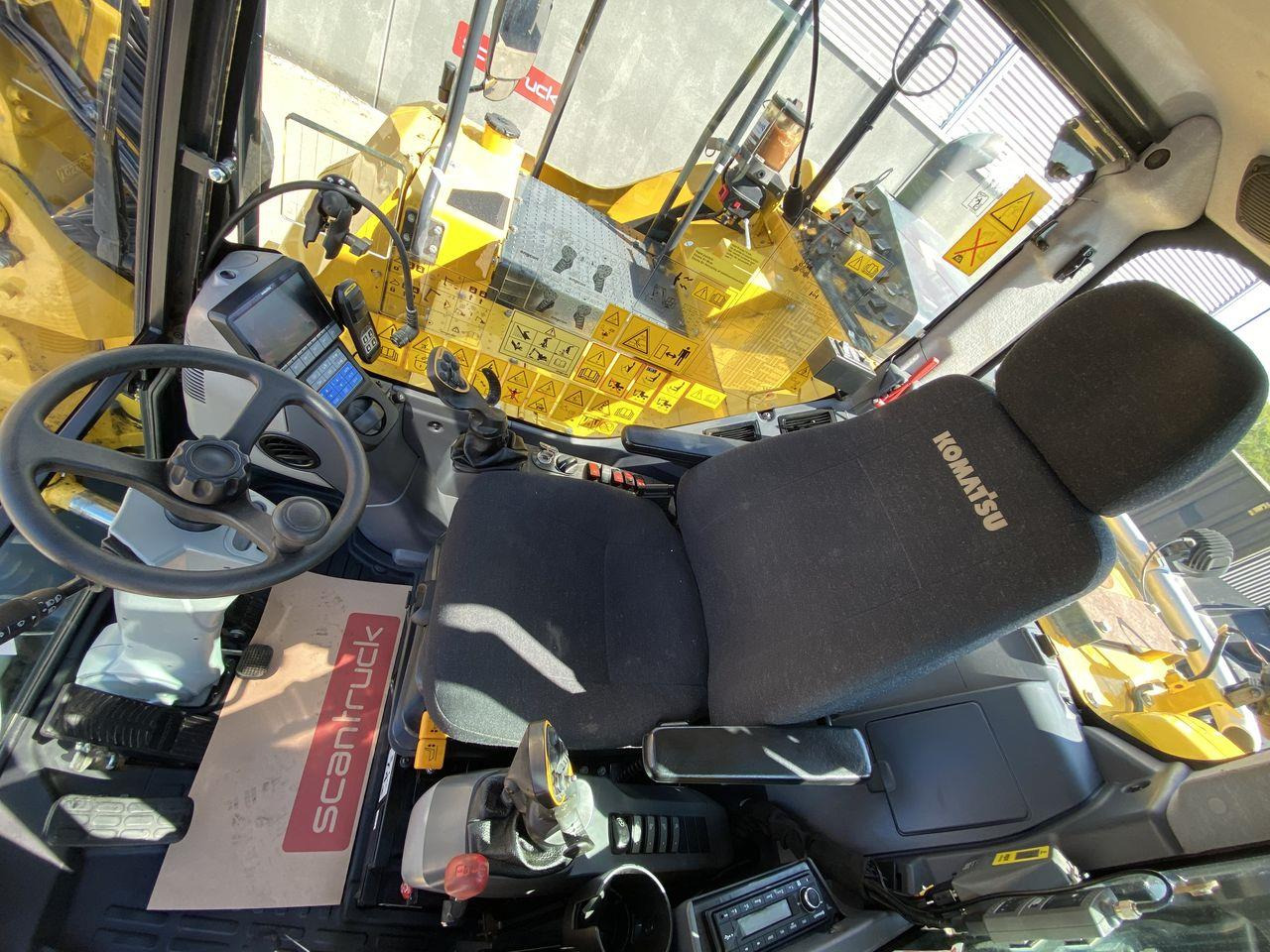 Komatsu PW118MR-11 - Tekerlekli ekskavatör: fotoğraf 3 Komatsu PW118MR-11 - Tekerlekli ekskavatör: fotoğraf 3
