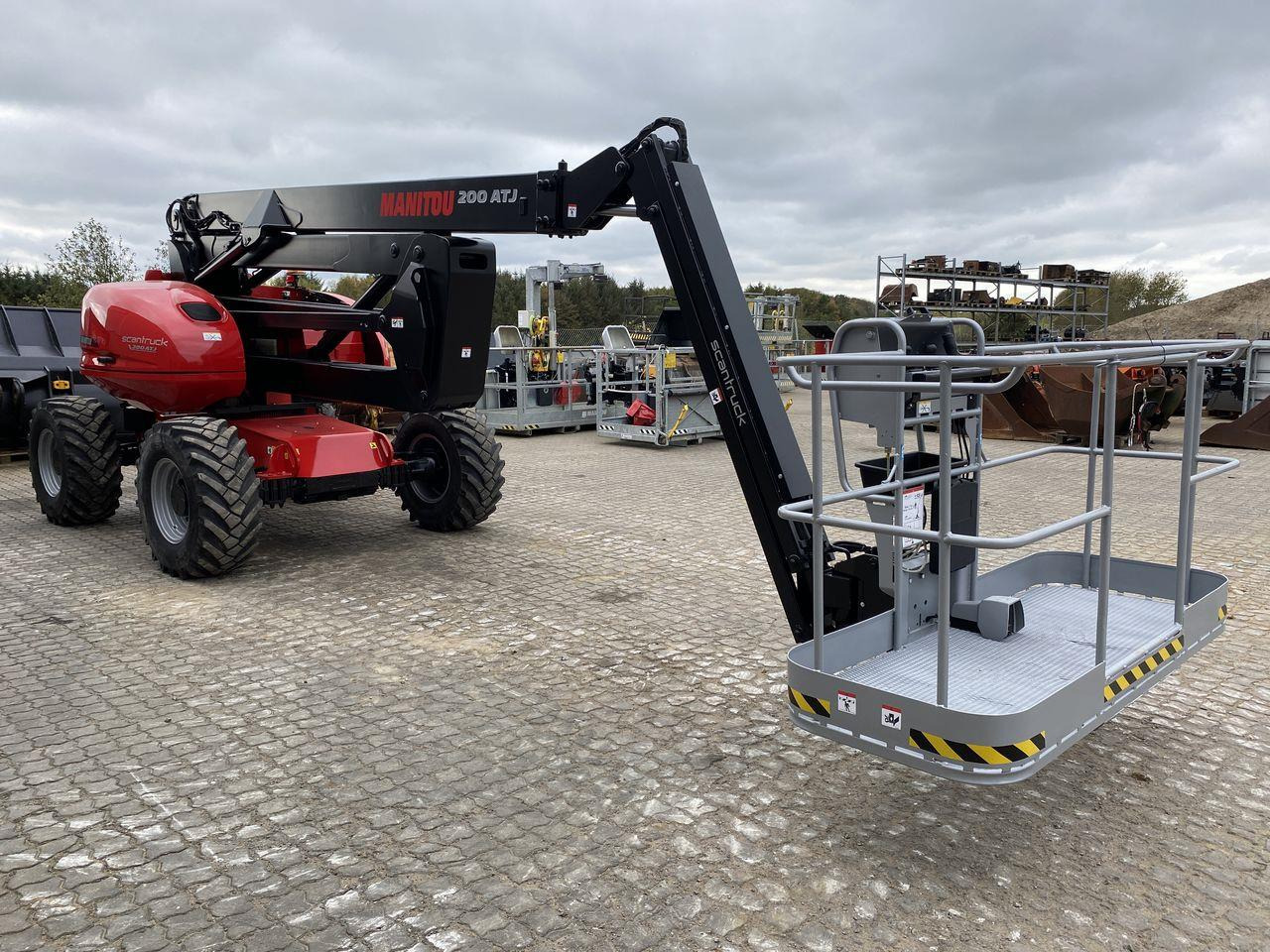 Manitou 200ATJ RC - Eklemli platform: fotoğraf 5 Manitou 200ATJ RC - Eklemli platform: fotoğraf 5