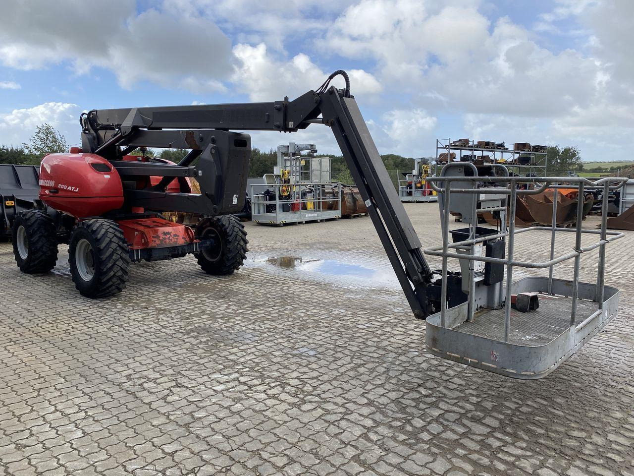 Manitou 200ATJ RC - Eklemli platform: fotoğraf 5 Manitou 200ATJ RC - Eklemli platform: fotoğraf 5