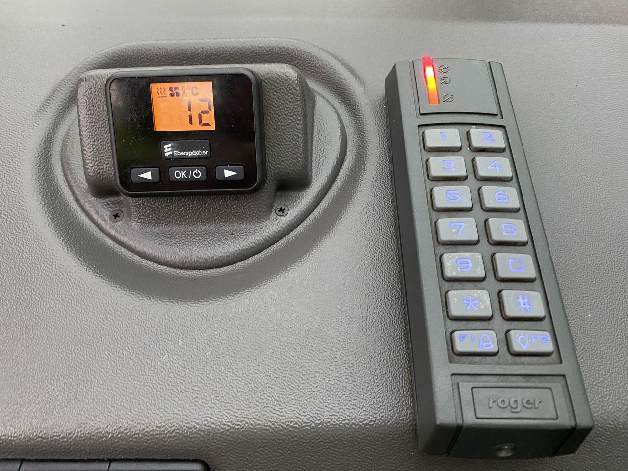 Teleskopik yükleyici Manitou MRT2550P+ ST4: fotoğraf 9 Teleskopik yükleyici Manitou MRT2550P+ ST4: fotoğraf 9