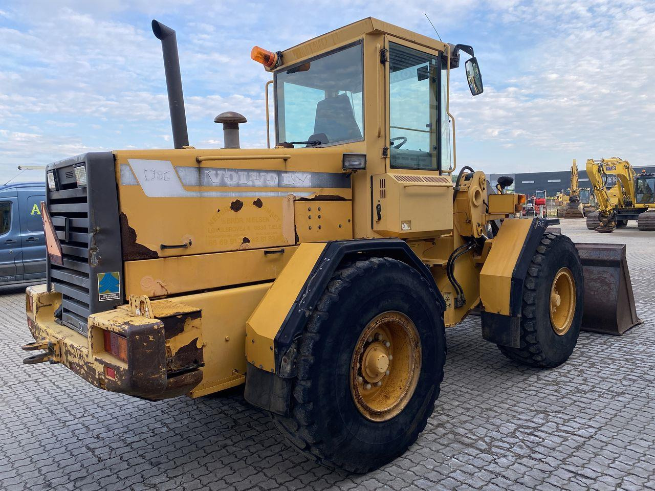 Volvo L70C - Tekerlekli yükleyici: fotoğraf 4 Volvo L70C - Tekerlekli yükleyici: fotoğraf 4