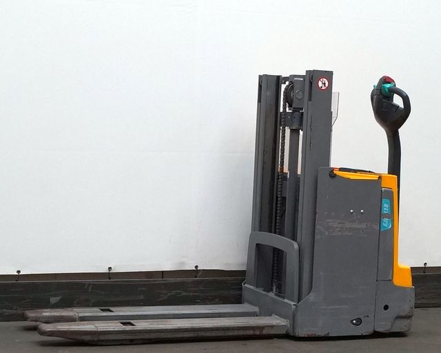 Jungheinrich EJD118 - Istif makinası: fotoğraf 1 Jungheinrich EJD118 - Istif makinası: fotoğraf 1