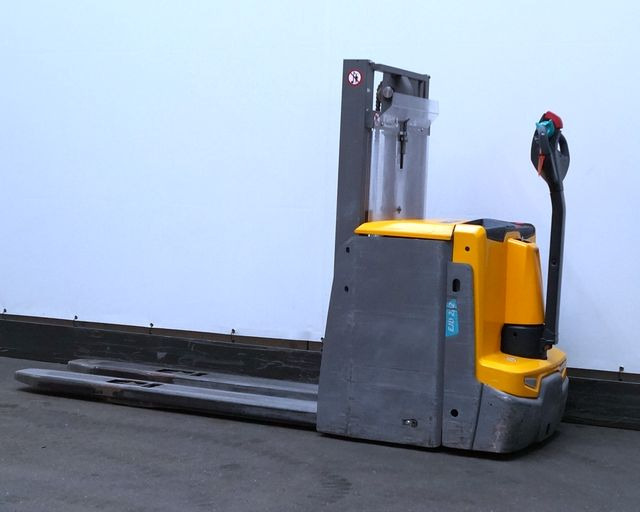 Jungheinrich EJD222 - Istif makinası: fotoğraf 2 Jungheinrich EJD222 - Istif makinası: fotoğraf 2