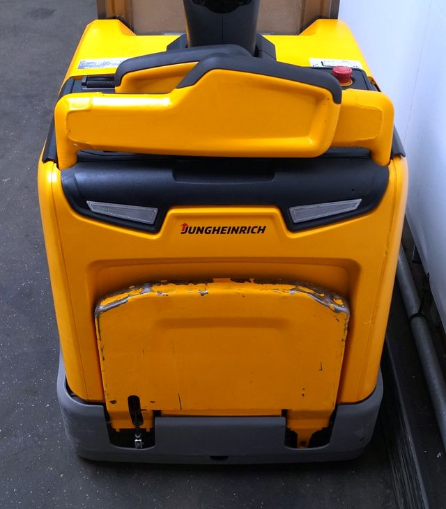 Jungheinrich ERD220 - Istif makinası: fotoğraf 3 Jungheinrich ERD220 - Istif makinası: fotoğraf 3