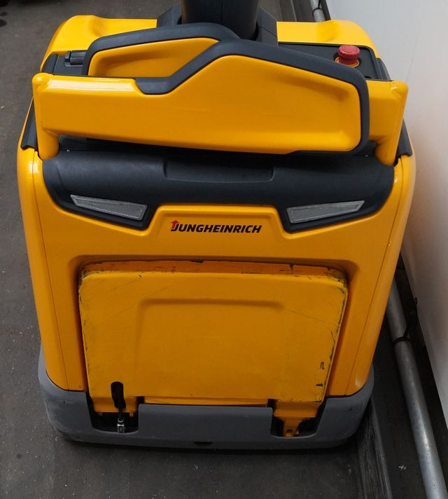 Jungheinrich ERE120 - Kullanılan transpalet: fotoğraf 4 Jungheinrich ERE120 - Kullanılan transpalet: fotoğraf 4
