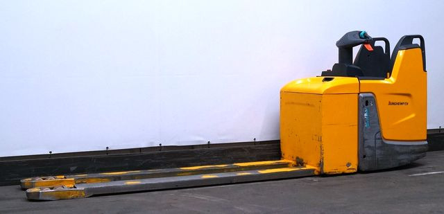Jungheinrich ERE225 - Kullanılan transpalet: fotoğraf 1 Jungheinrich ERE225 - Kullanılan transpalet: fotoğraf 1