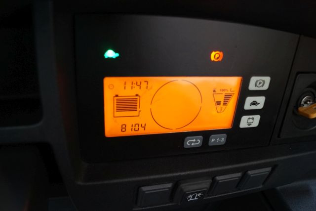 Jungheinrich ETV214 - Reach truck: fotoğraf 4 Jungheinrich ETV214 - Reach truck: fotoğraf 4