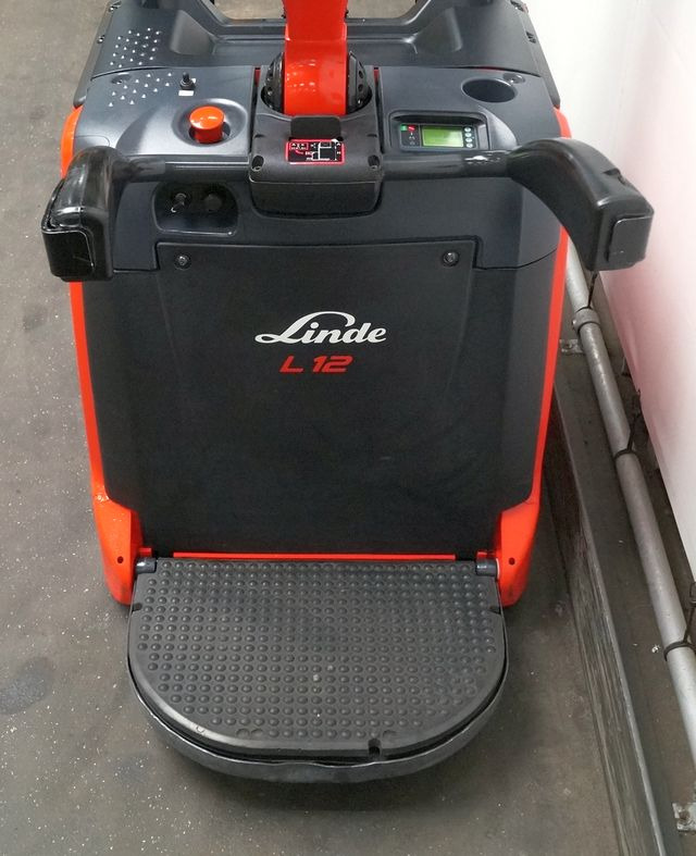 Linde L12AP - Istif makinası: fotoğraf 3 Linde L12AP - Istif makinası: fotoğraf 3