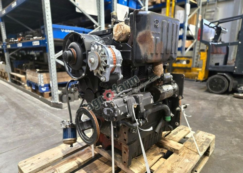 Silnik Lamborghini Crono 554-50, 1000.3A3 - Motor - Kamyon: fotoğraf 4 Silnik Lamborghini Crono 554-50, 1000.3A3 - Motor - Kamyon: fotoğraf 4