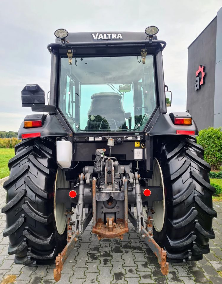 Valtra A93 - Traktör: fotoğraf 5 Valtra A93 - Traktör: fotoğraf 5