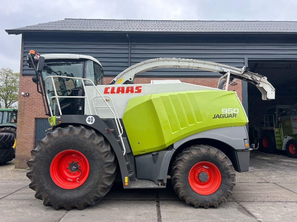 Claas Jaguar 940 Allrad - Silaj makinesi: fotoğraf 2 Claas Jaguar 940 Allrad - Silaj makinesi: fotoğraf 2