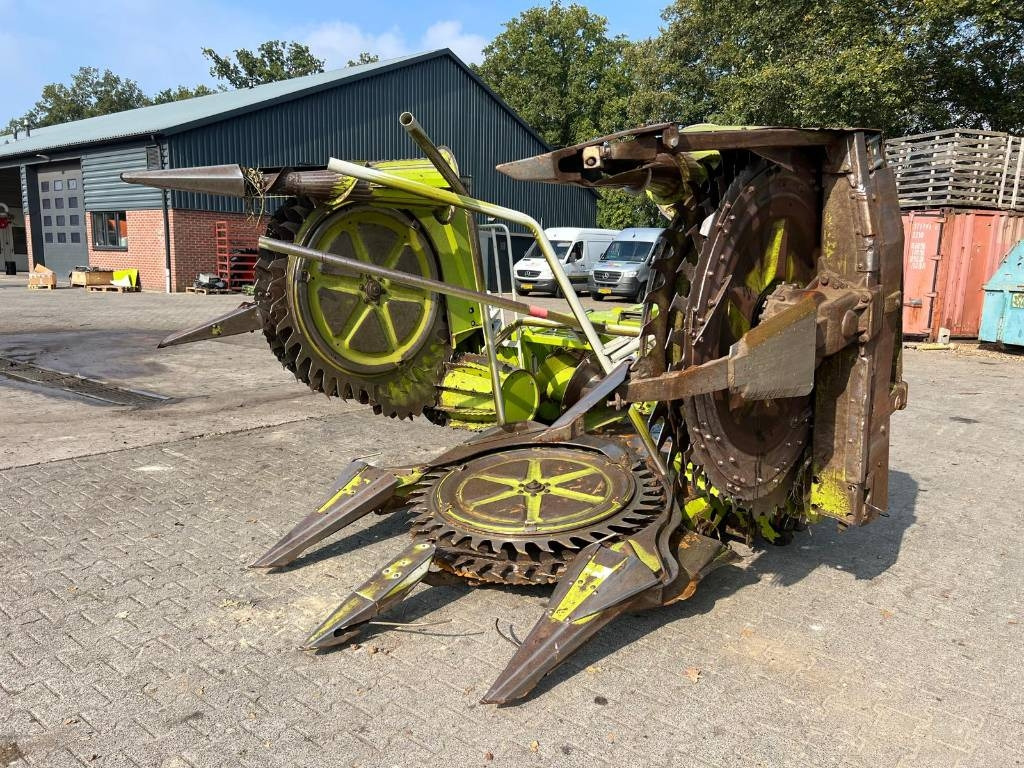 Claas RU 450 - Silaj makinesi: fotoğraf 1 Claas RU 450 - Silaj makinesi: fotoğraf 1