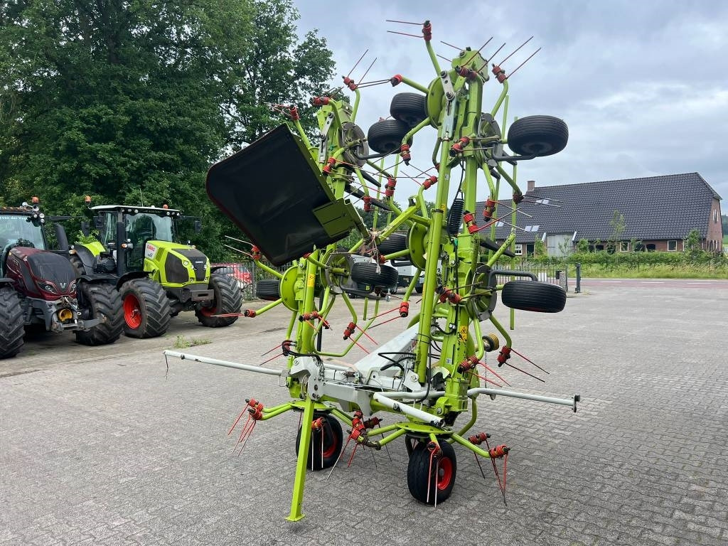 Claas Volto 1100 - Ot toplama tırmığı: fotoğraf 4 Claas Volto 1100 - Ot toplama tırmığı: fotoğraf 4