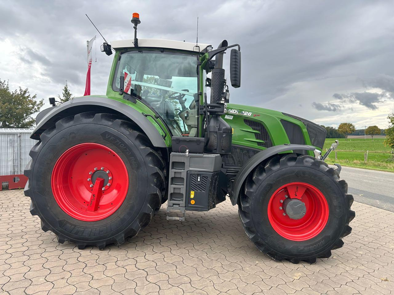 Fendt 828 S4 ProfiPlus - Traktör: fotoğraf 4 Fendt 828 S4 ProfiPlus - Traktör: fotoğraf 4