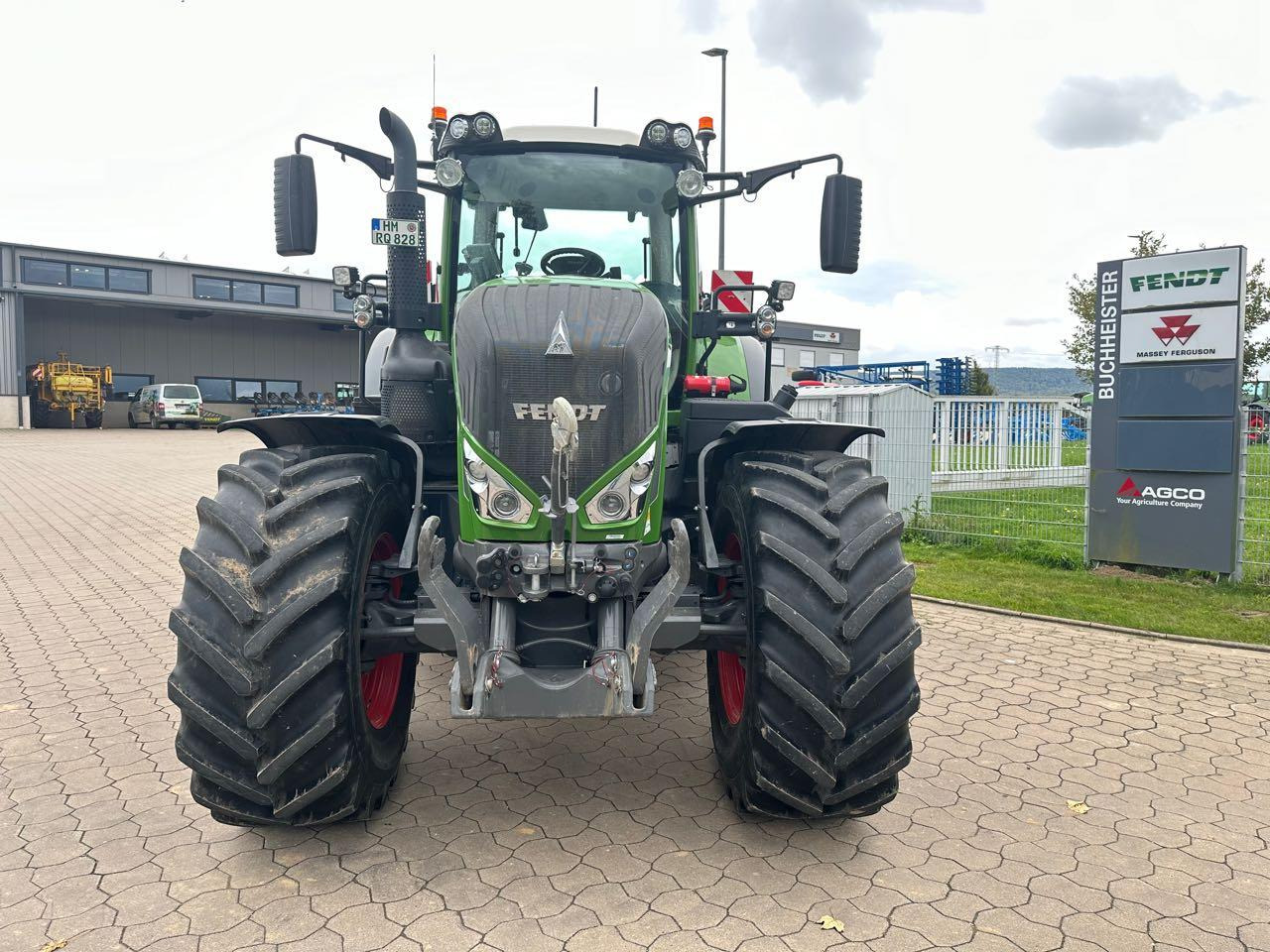Fendt 828 S4 ProfiPlus - Traktör: fotoğraf 2 Fendt 828 S4 ProfiPlus - Traktör: fotoğraf 2