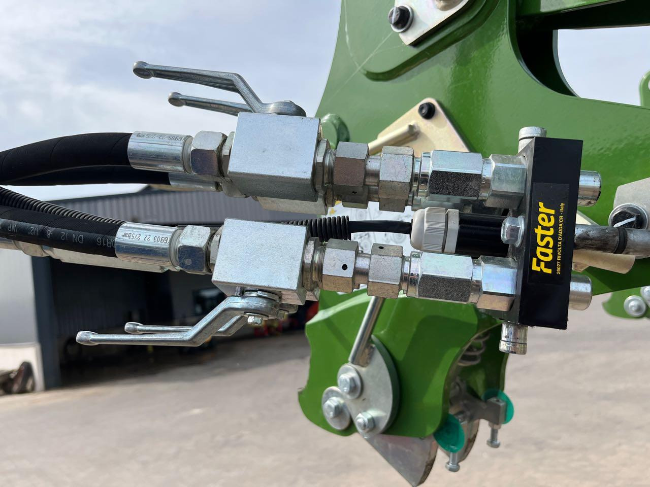 Fendt Cargo 5x90 - Traktör ön yükleyici: fotoğraf 4 Fendt Cargo 5x90 - Traktör ön yükleyici: fotoğraf 4