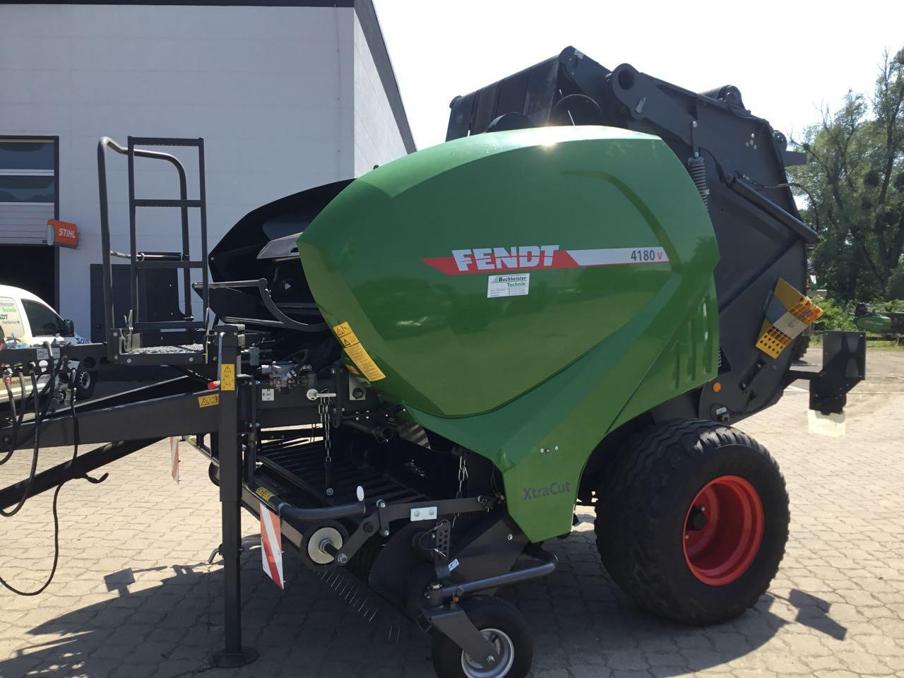 Fendt Rotana 4180 V Xtra - Silindirik balya makinesi: fotoğraf 4 Fendt Rotana 4180 V Xtra - Silindirik balya makinesi: fotoğraf 4