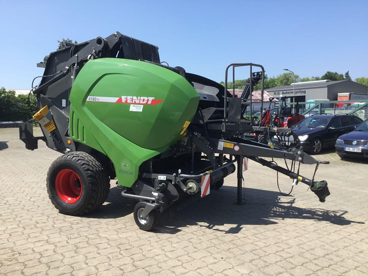 Fendt Rotana 4180 V Xtra - Silindirik balya makinesi: fotoğraf 1 Fendt Rotana 4180 V Xtra - Silindirik balya makinesi: fotoğraf 1