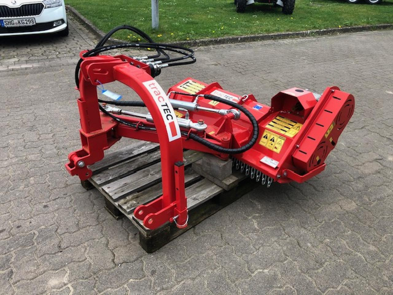 Tractec 17.106 Seitenmulcher - Sap parçalama makinası: fotoğraf 2 Tractec 17.106 Seitenmulcher - Sap parçalama makinası: fotoğraf 2