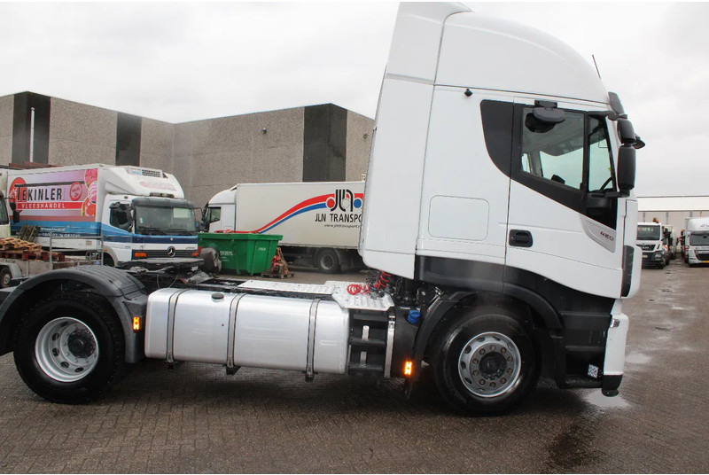 Iveco Stralis 420 + EURO 6 - Çekici: fotoğraf 4 Iveco Stralis 420 + EURO 6 - Çekici: fotoğraf 4