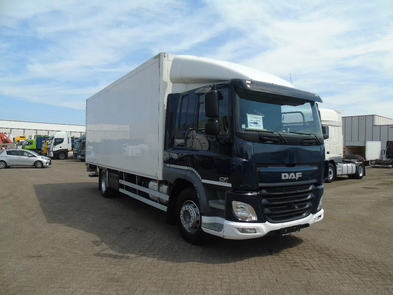 DAF CF 220 + CARRIER + EURO 6 + LIFT - Refrijeratör kamyon: fotoğraf 5 DAF CF 220 + CARRIER + EURO 6 + LIFT - Refrijeratör kamyon: fotoğraf 5
