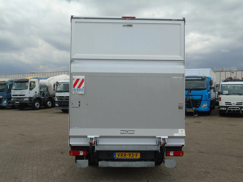 Iveco Daily 40 C18 + LIFT - Kapalı kasa kamyonet: fotoğraf 4 Iveco Daily 40 C18 + LIFT - Kapalı kasa kamyonet: fotoğraf 4