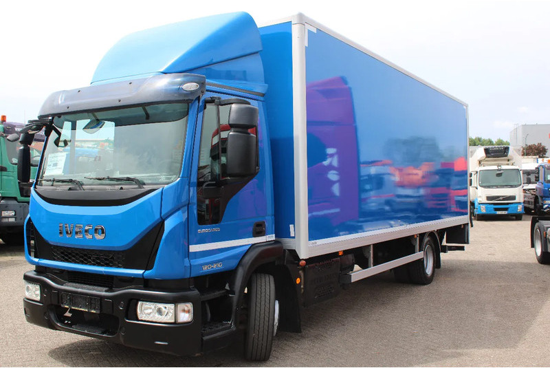 Iveco Eurocargo 120E21 + EURO 6 + LIFT - Kapalı kasa kamyon: fotoğraf 2 Iveco Eurocargo 120E21 + EURO 6 + LIFT - Kapalı kasa kamyon: fotoğraf 2