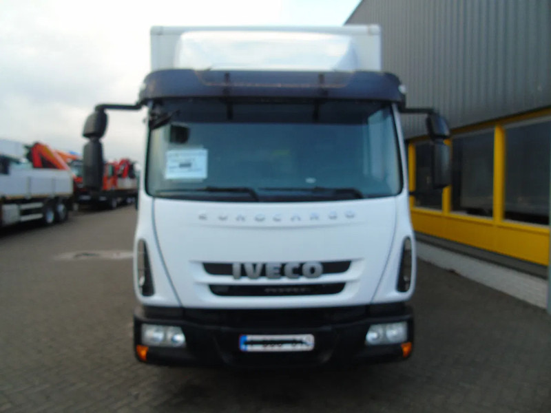 Iveco Eurocargo 80E18 + 3 SEATS - Kapalı kasa kamyon: fotoğraf 2 Iveco Eurocargo 80E18 + 3 SEATS - Kapalı kasa kamyon: fotoğraf 2