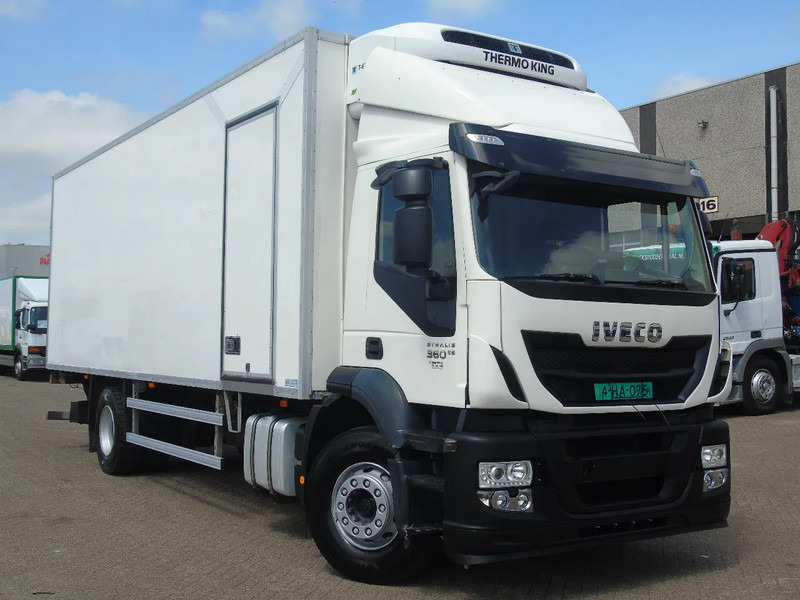Iveco Stralis 360 + THERMO KING T600R + EURO 6 + 3T LIFT - Refrijeratör kamyon: fotoğraf 2 Iveco Stralis 360 + THERMO KING T600R + EURO 6 + 3T LIFT - Refrijeratör kamyon: fotoğraf 2