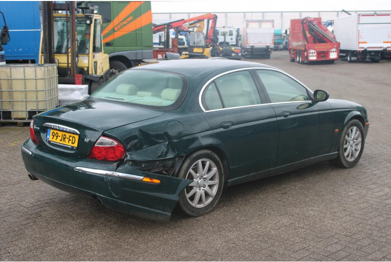 Jaguar S-TYPE 3.0 V6 EXECUTIVE +EURO 3 - Sedan araba: fotoğraf 5 Jaguar S-TYPE 3.0 V6 EXECUTIVE +EURO 3 - Sedan araba: fotoğraf 5