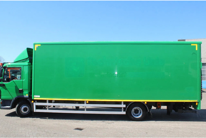 MAN TGL 12.180 + EURO 6 + LIFT + CAMERA - Kapalı kasa kamyon: fotoğraf 4 MAN TGL 12.180 + EURO 6 + LIFT + CAMERA - Kapalı kasa kamyon: fotoğraf 4