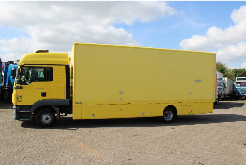 MAN TGL 12.250 + EURO 5 + LIFT - Kapalı kasa kamyon: fotoğraf 4 MAN TGL 12.250 + EURO 5 + LIFT - Kapalı kasa kamyon: fotoğraf 4