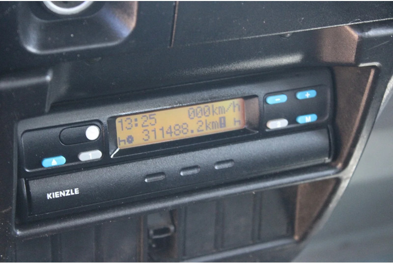 Araba taşıyıcı kamyon Nissan ATLEON 80.140 + MANUAL + EURO 3: fotoğraf 17