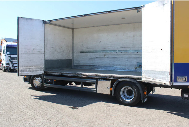 Scania P 230 + LIFT + euro 5 - Kapalı kasa kamyon: fotoğraf 4 Scania P 230 + LIFT + euro 5 - Kapalı kasa kamyon: fotoğraf 4