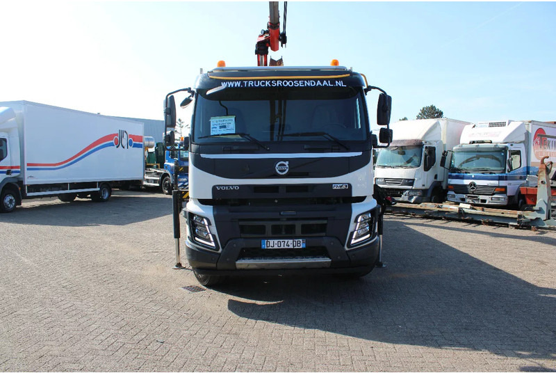 Volvo FMX 420 + PALFINGER 34002 SH F + 8X4 + EURO 6 + STEERING - Vinçli kamyon: fotoğraf 5 Volvo FMX 420 + PALFINGER 34002 SH F + 8X4 + EURO 6 + STEERING - Vinçli kamyon: fotoğraf 5