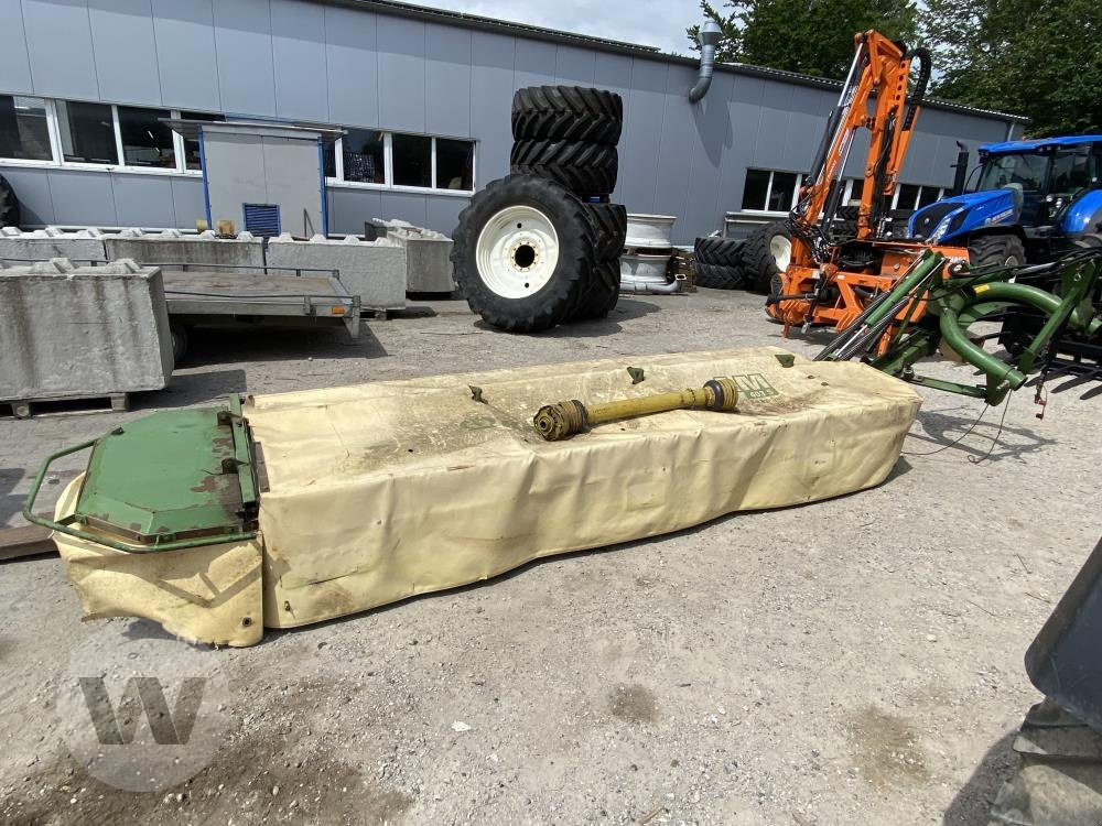 Krone AM 403 S - Çayır biçme makinesi: fotoğraf 1 Krone AM 403 S - Çayır biçme makinesi: fotoğraf 1