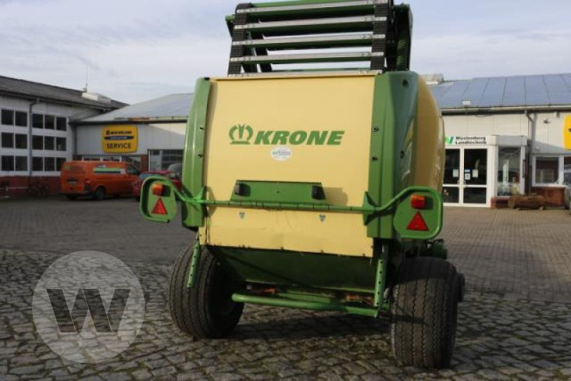 Krone Comprima F 155 - Silindirik balya makinesi: fotoğraf 4 Krone Comprima F 155 - Silindirik balya makinesi: fotoğraf 4
