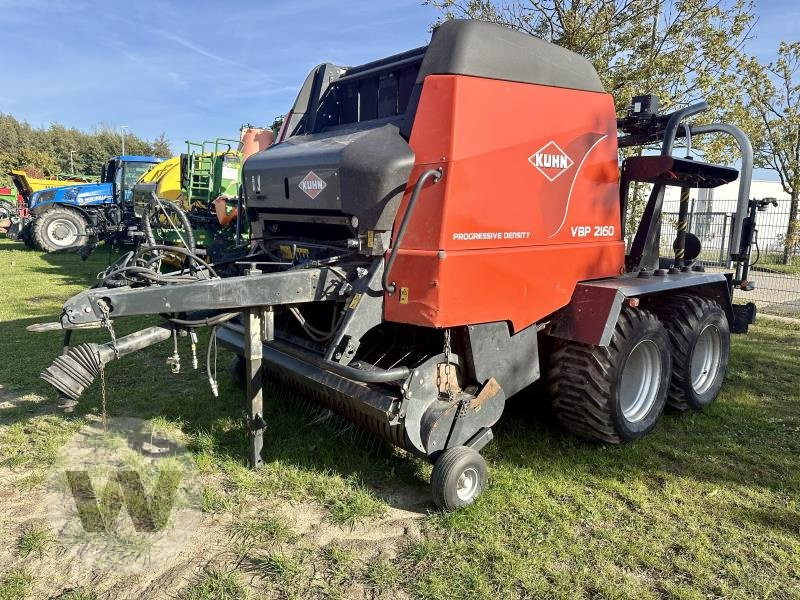 Kuhn VBP 2160 - Silindirik balya makinesi: fotoğraf 2 Kuhn VBP 2160 - Silindirik balya makinesi: fotoğraf 2