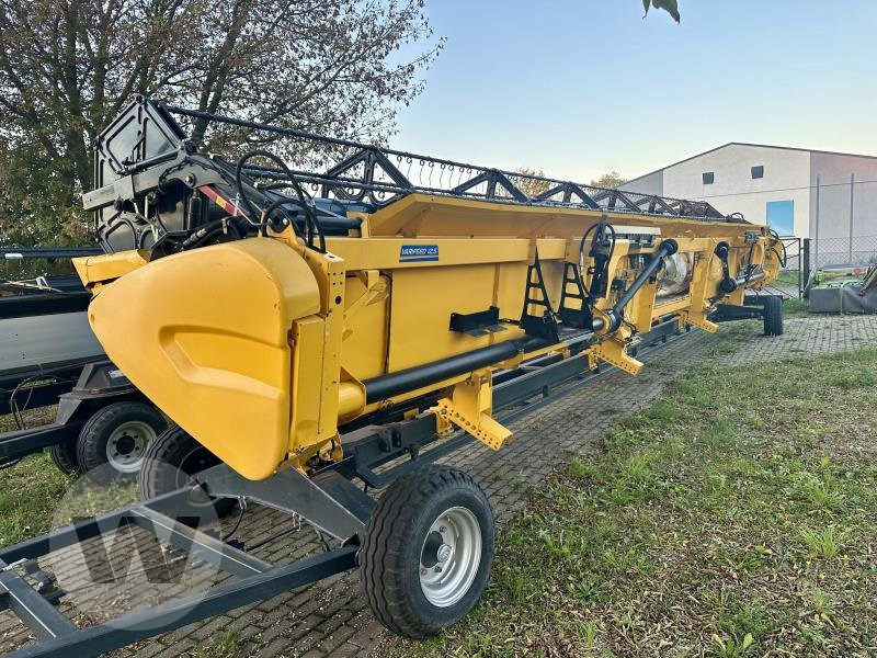New Holland Schneidwerk 40 GHVF - Biçerdöver tablası: fotoğraf 3 New Holland Schneidwerk 40 GHVF - Biçerdöver tablası: fotoğraf 3