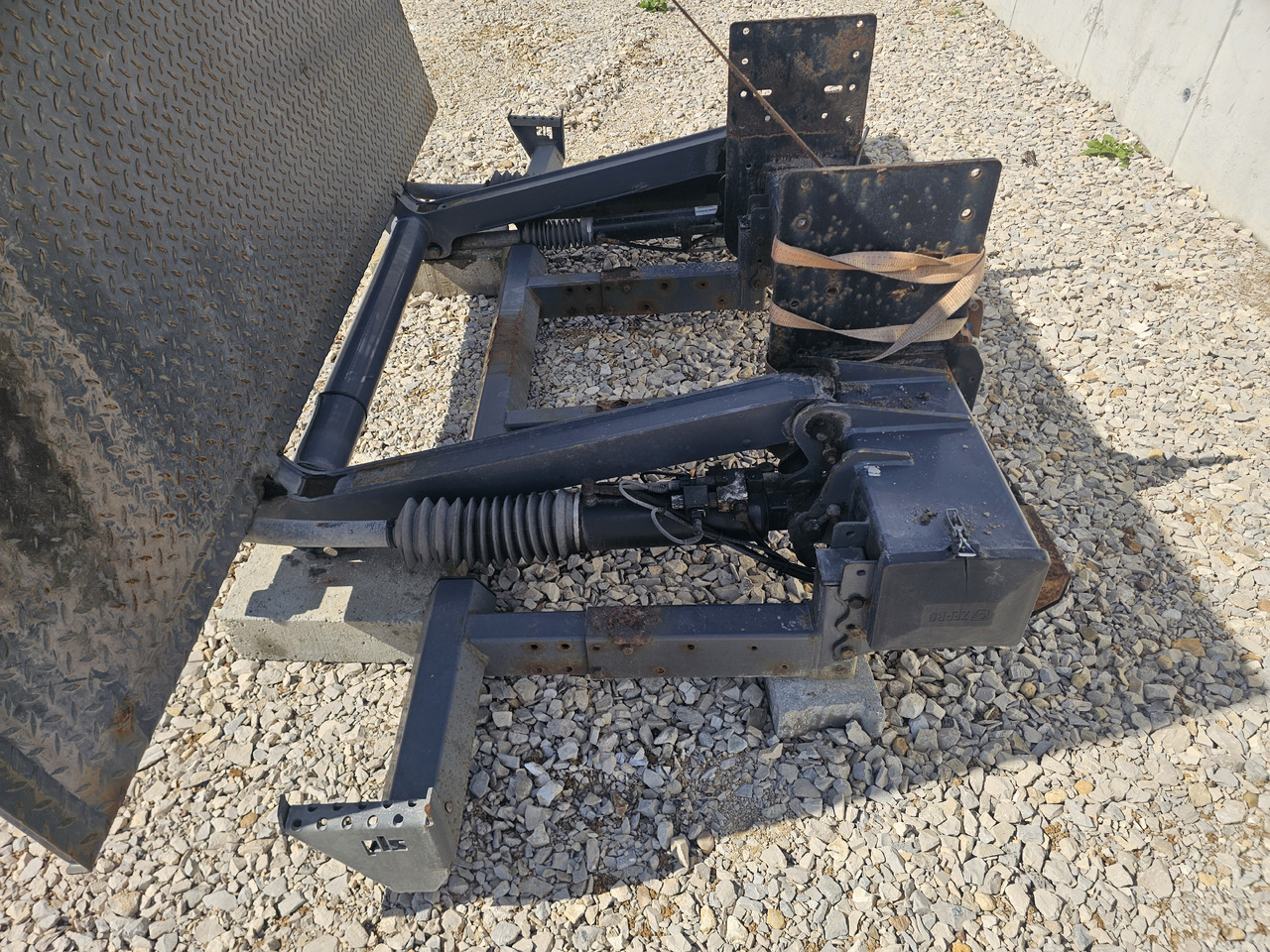 ZEPRO Z 2000-175 MA / 2019 / 2000kg - Hidrolik kapak: fotoğraf 4 ZEPRO Z 2000-175 MA / 2019 / 2000kg - Hidrolik kapak: fotoğraf 4