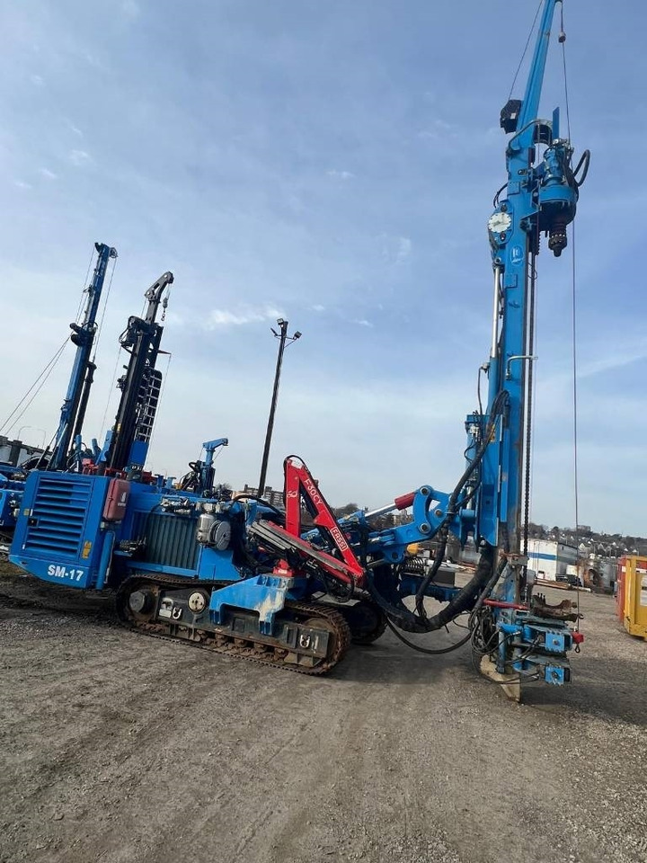 Soilmec SM17 - Kazık çakma makinası: fotoğraf 1 Soilmec SM17 - Kazık çakma makinası: fotoğraf 1