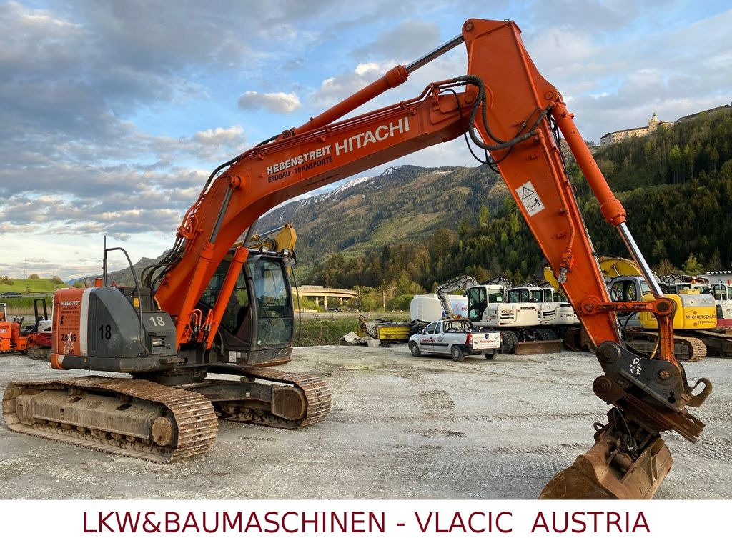 Hitachi ZX 225 USLC-3 - Paletli ekskavatör: fotoğraf 4 Hitachi ZX 225 USLC-3 - Paletli ekskavatör: fotoğraf 4