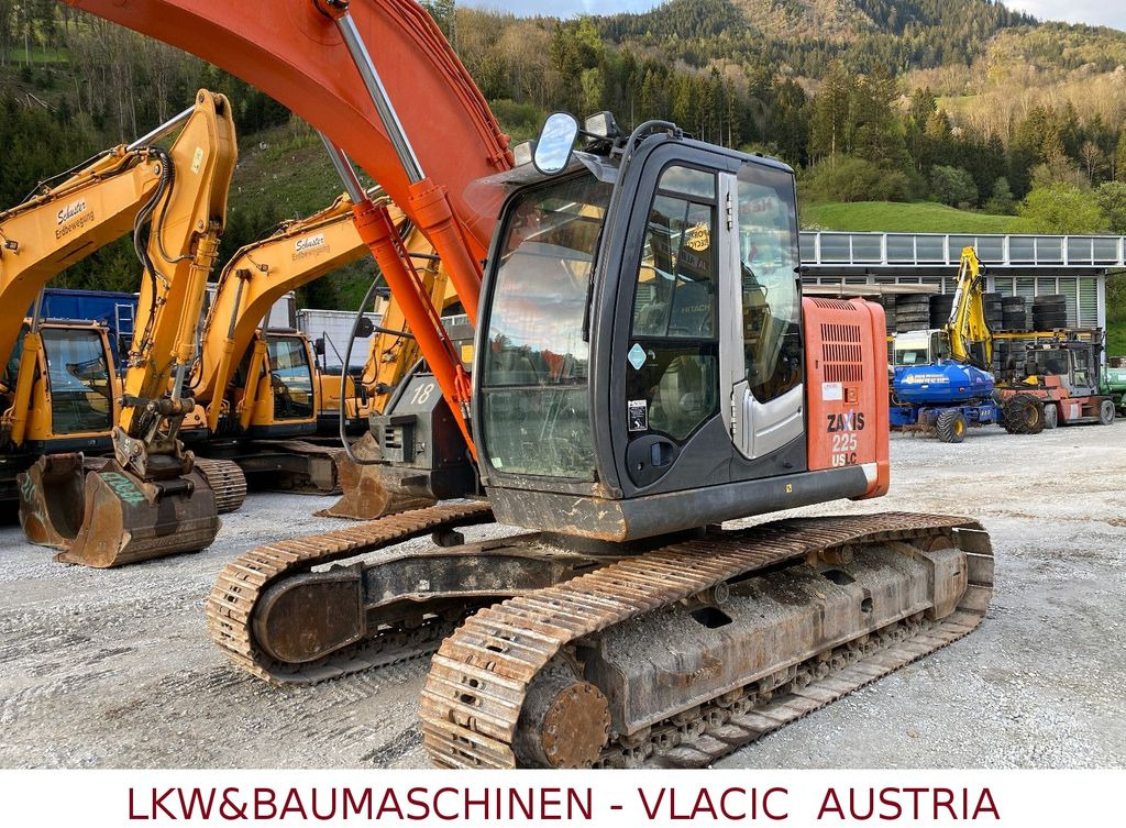 Hitachi ZX 225 USLC-3 - Paletli ekskavatör: fotoğraf 3 Hitachi ZX 225 USLC-3 - Paletli ekskavatör: fotoğraf 3