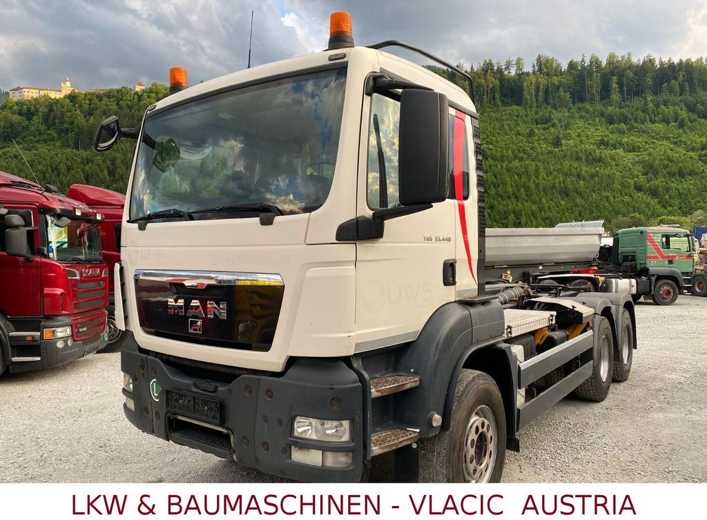 MAN TGS 33.440 (6x4) EEV Abrollkipper - Kancalı yükleyici kamyon: fotoğraf 1 MAN TGS 33.440 (6x4) EEV Abrollkipper - Kancalı yükleyici kamyon: fotoğraf 1