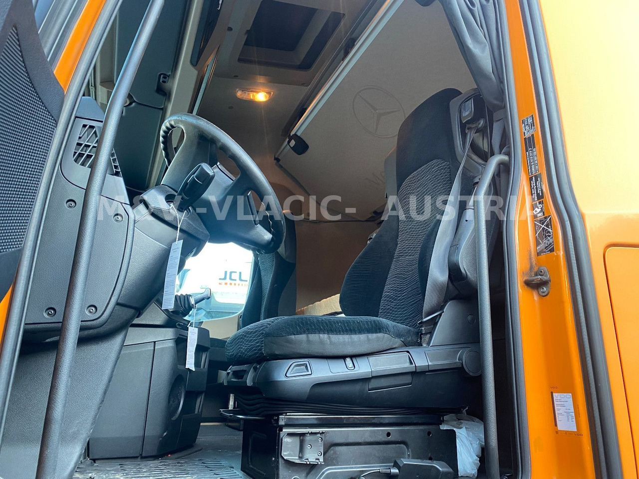 Mercedes-Benz 2542 - Konteynır taşıyıcı/ Yedek karoser kamyon: fotoğraf 4 Mercedes-Benz 2542 - Konteynır taşıyıcı/ Yedek karoser kamyon: fotoğraf 4